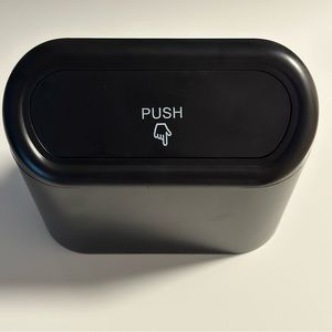 Black Mini Car Trash Can with Lid
